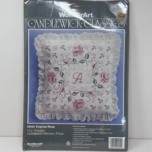 Vintage Candlewick Pillow Kit - Virginia Rose
